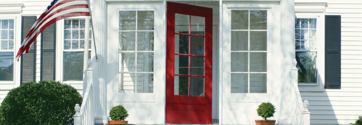 White House with Red Door